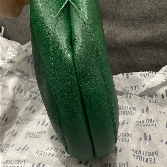 ⚡️LAST CALL⚡️Portland Leather Green Bacalar Olivia Shoulder Bag - Picture 4 of 13